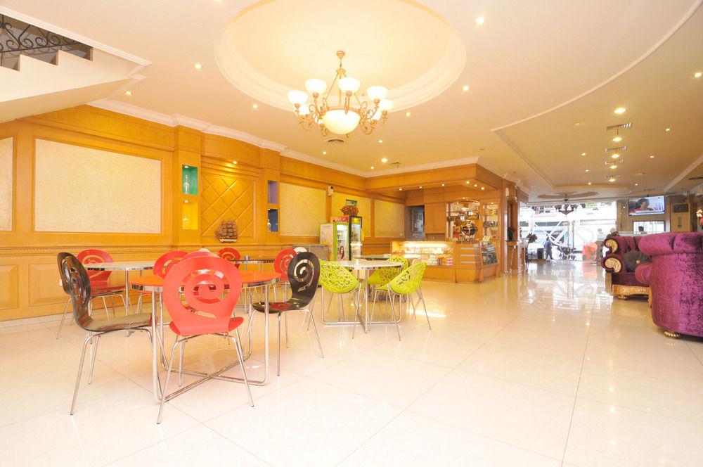 Hotel Maricaya Makassar Ngoại thất bức ảnh