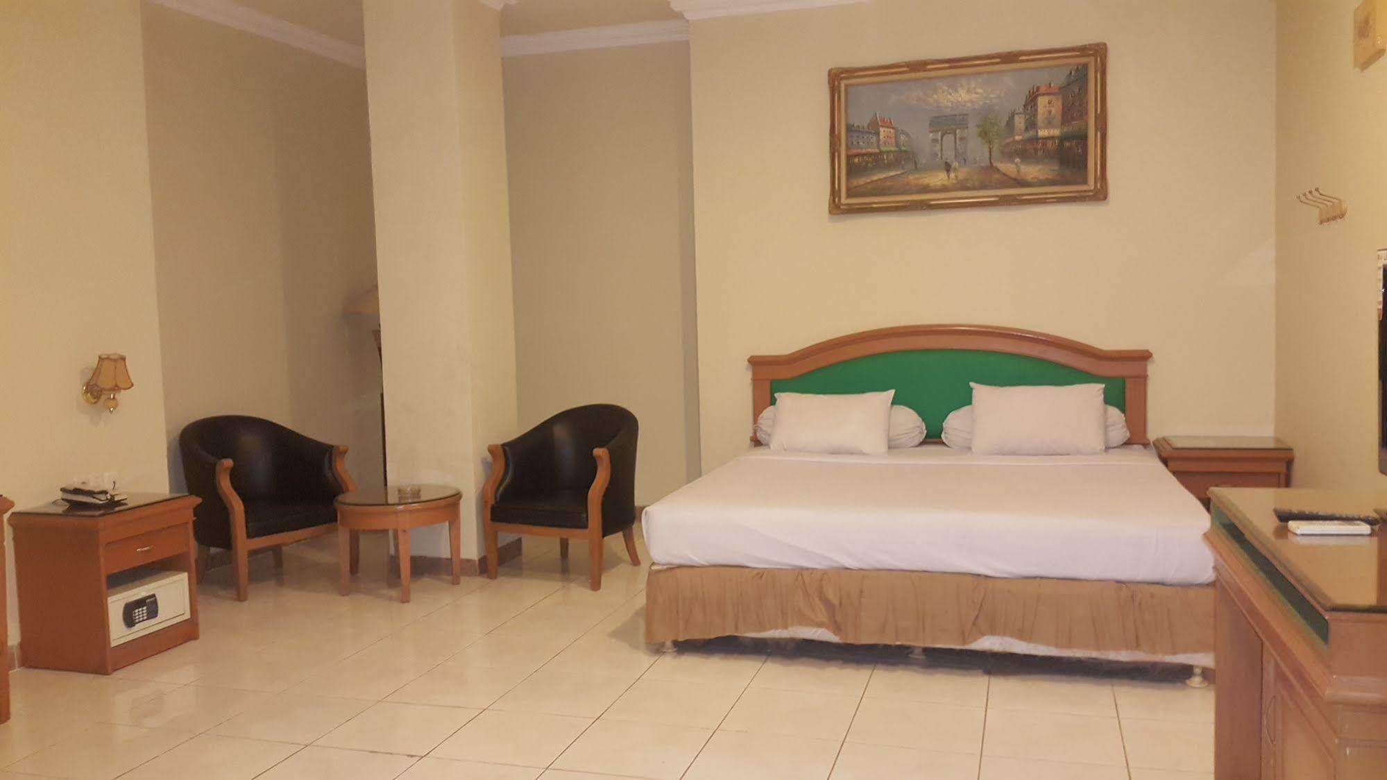Hotel Maricaya Makassar Ngoại thất bức ảnh